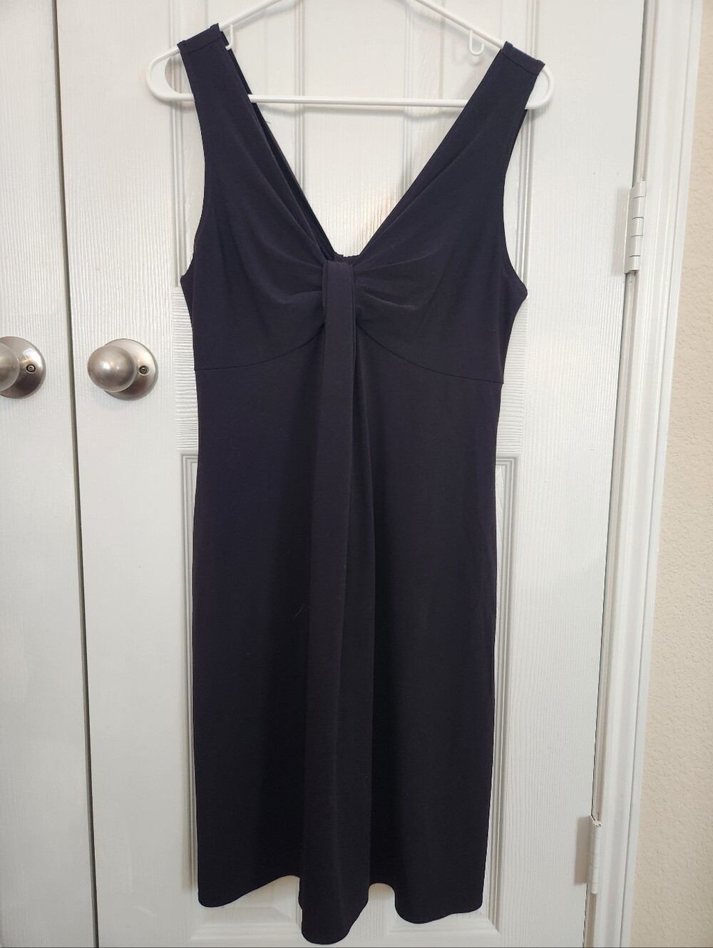 Donna Morgan Black Midi Twist-Front Dress